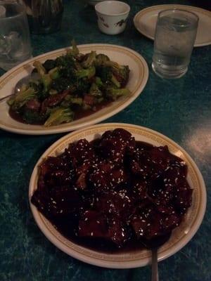 Some beef and broccoli, and done sweet and sour spare ribs