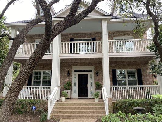 One more high siding, paint and roof job.  Emms came out beautifully using James Hardie products.