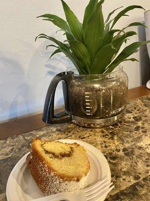 Cute idea for plant table toppers, and the cinnamon Bundt cake was delicious!