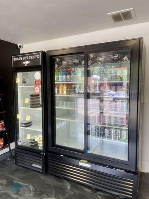 Inside store - prepped meals & drinks