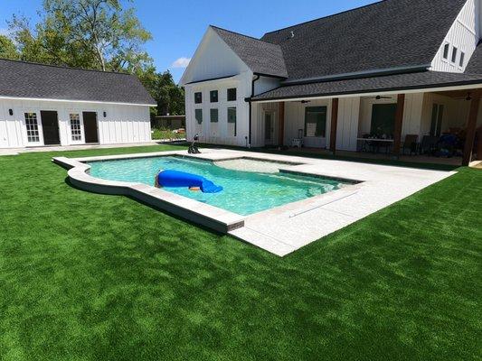 Choosing the right Artificial Turf around pool.  The pile density, shape and height when considering artificial grass as an option.