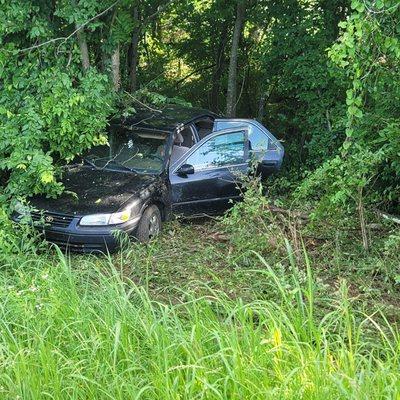 Recovery car ran off road in wet condition