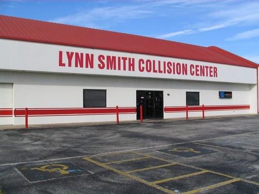 Lynn Smith  Collision Center