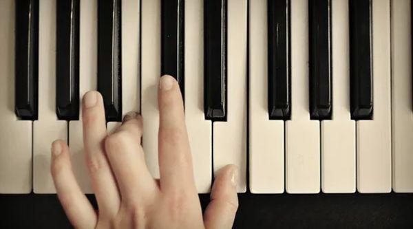 Beginner Piano Lessons