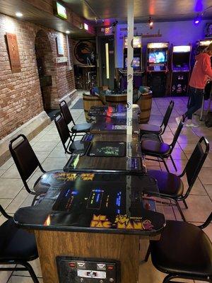 Pac Man tables