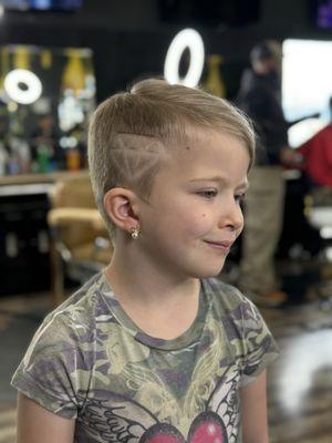 Shaved diamond on head