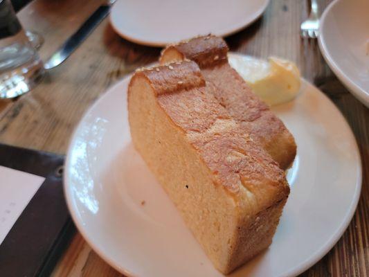 Semolina bread