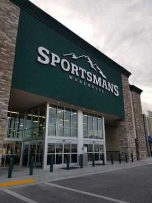 Sportsman's Warehouse