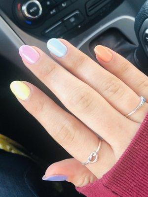 Colorful nails