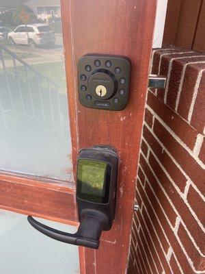 Install new key pad smart lock.   
Affordable locksmith queens