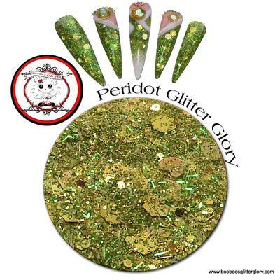 08 Peridot Glitter Glory, is a glitter mix with a light green & yellowish tint to resemble a Peridot gemstone, for Aug.