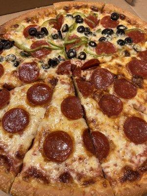 Half pepperoni half peppers olive