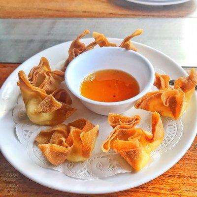 Cream cheese wontons! Very good!