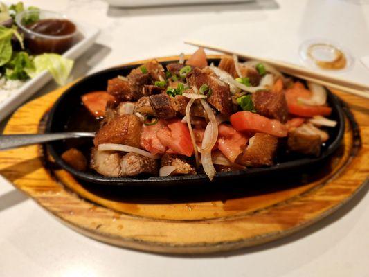 Dinner@Eagle Cafe; 9/24/2024. I ordered, Sizzling Lechon Kawali, i liked it, kinda Saucy, but at least not really Strong tasting of Patis?