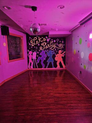 Dance room mural