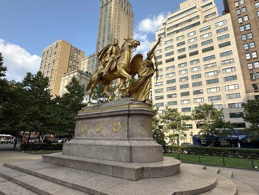 GRAND ARMY PLAZA.