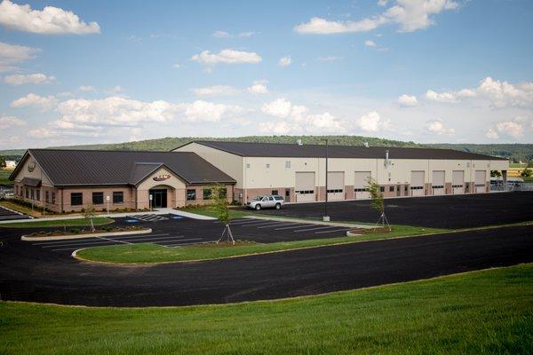 Earl R. Martin trucking facility, East Earl, PA. High efficiency thermal overhead doors. Lancaster County PA.