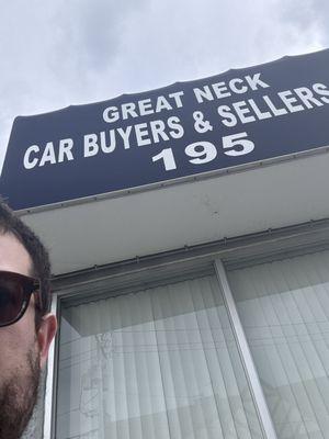 Great Neck Car Buyers & Sellers