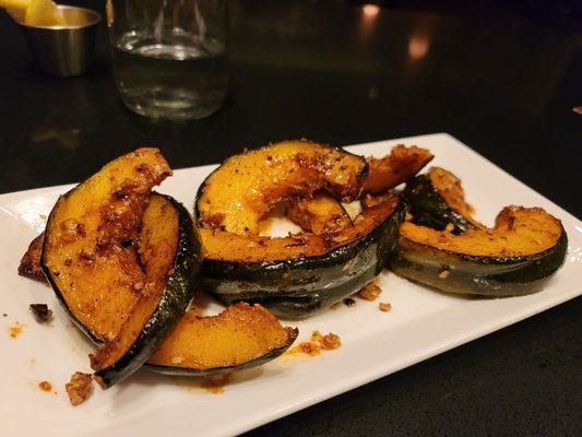 Yummy roasted acorn squash