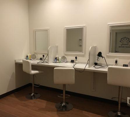 Vanity Room