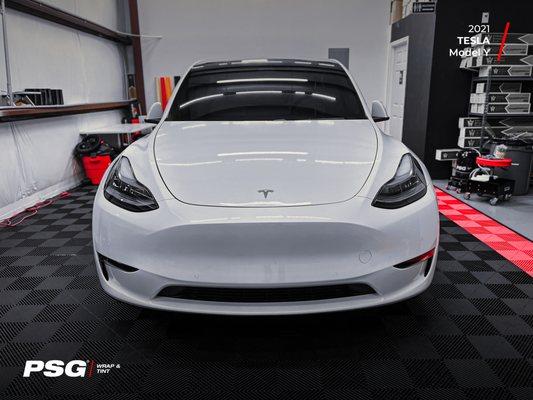 Like many Floridians are doing this summer, protect your Tesla's interior with PREMIUM CERAMIC window film.