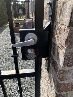 Gate lock repair