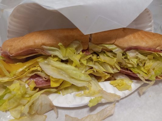 Small Italian Sub (added lettuce, tomato, pickles, banana peppers)