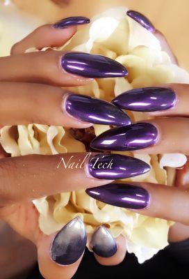 Stiletto nail by Nail Tech