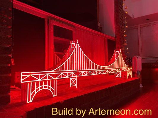 LED neon Golden Gate Bridge built by Arterneon