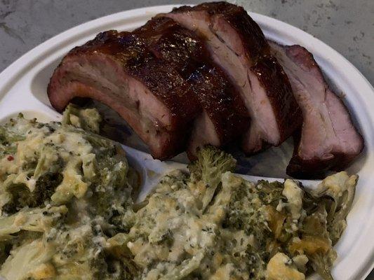 Smoked pork ribs and cheesy broccoli