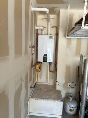 Tankless water heater