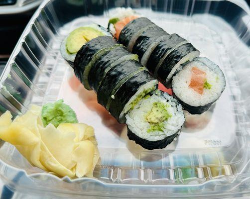 Avocado roll & salmon roll