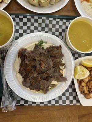 Hummus With Beef Shawarma