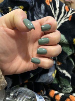 Short nails