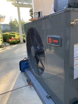 Air conditioning service, AC install, Ac repair, heating and cooling services, HVAC service, air duct cleaning, Elk Grove, Sacramento