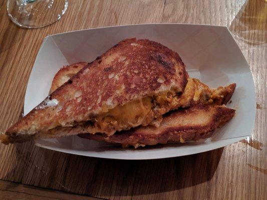 Spicy chicken grilled cheese sandwich