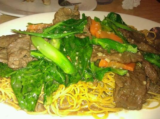 Egg noodles over beef & chinese broccoli!!