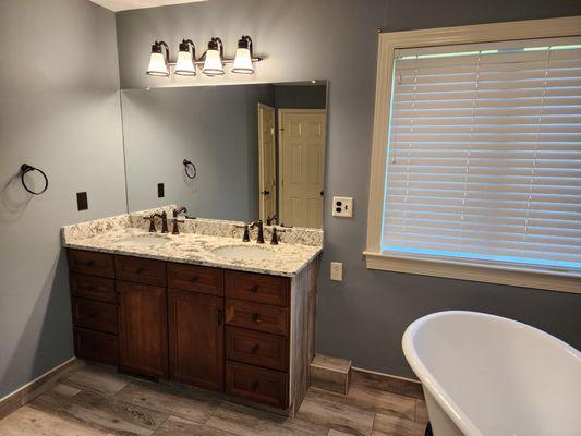 Country Gentlemen Kitchen And Bathroom Remodeling