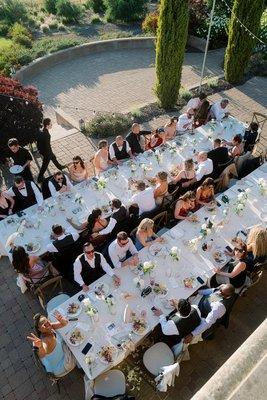 Our CRIÚ Event Servers assisting guests at Mira Vista Estate for a wedding dinner.