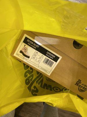 This is the shoe I got!! They packaged it in a huge yellow bag that says Posers Doc Martens on it!!