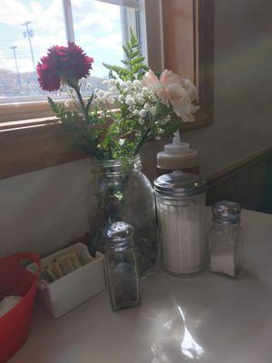 Nice clean diner and fresh flowers!