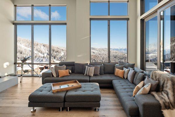 42 Headwall.  Ski in/out Schweitzer Mountain.  4 bedroom luxury!