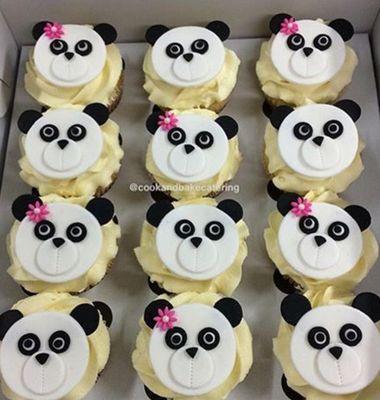 Panda cupcakes