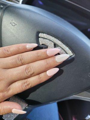 Pointy almond shape with five different gel color.