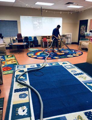 Kids classroom rug cleaning and disinfect