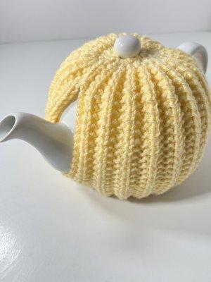 Handmade gifts like tea, cozies, available at Stitchknit in Everett