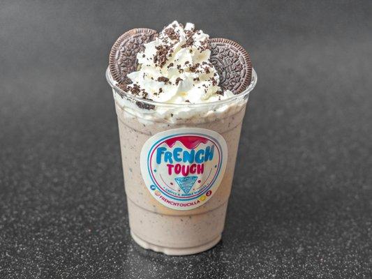 Cookies n' cream milkshake