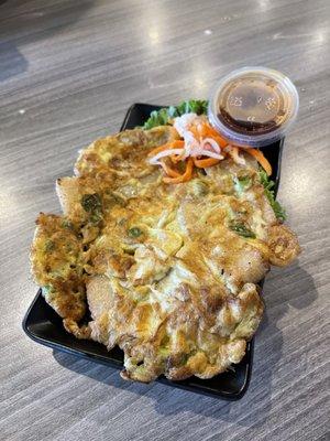 Daikon and egg pancake