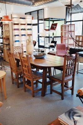 Late 1800's primitive dining table and chairs.