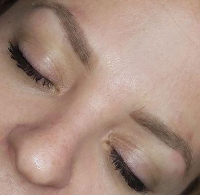 Healed blonde shades brows